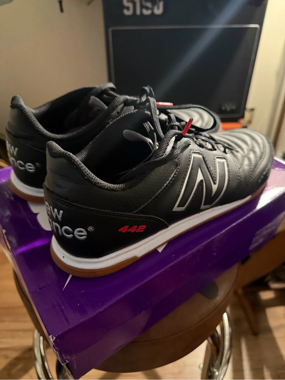 New Balance 442 Shoes